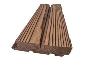 Akustiska utomhuspaneler. Termo, bränd, borstad furu.